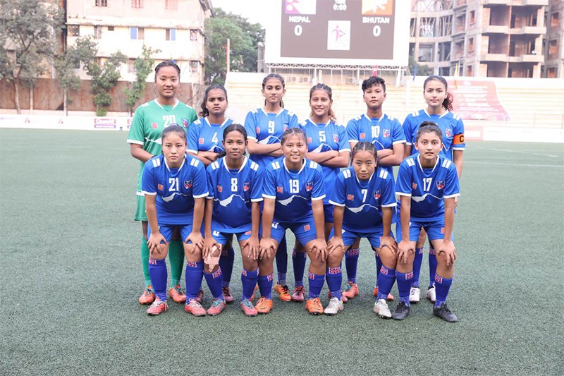 साफ यू–१५ महिला च्याम्पियनसिप फुटबलमा नेपाल र बंगलादेश भिड्दै